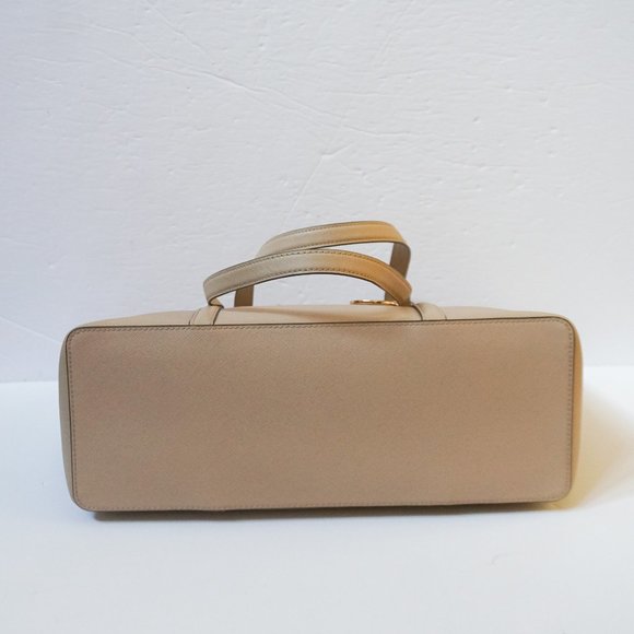 Michael Kors Sady Large Multifunction Top Zip Laptop Tote Shoulder Bag Bisque - Picture 4 of 12